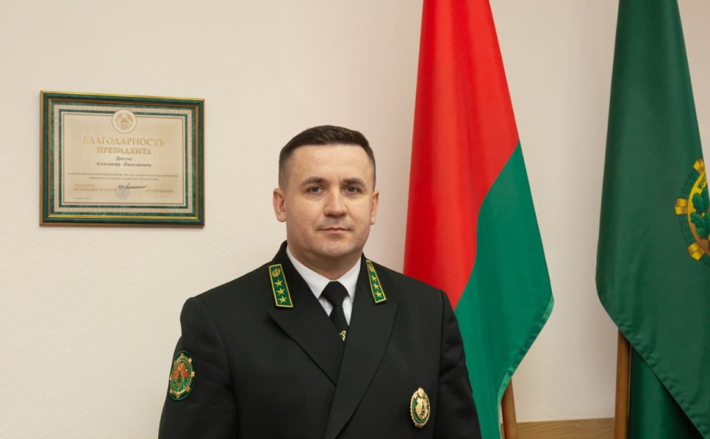 Александр Драгун поздравил работников, ветеранов отрасли, а также всех белорусов с Днем Независимости Республики Беларусь